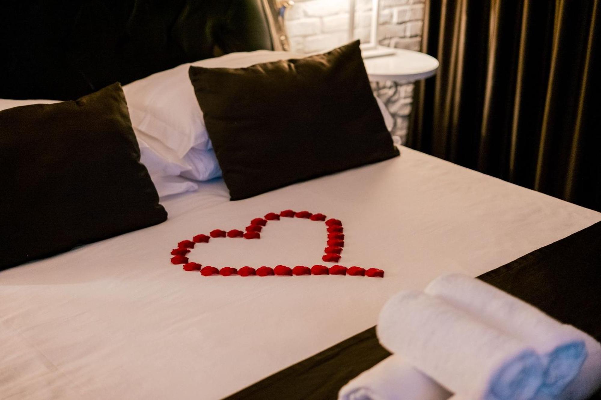 Suitefrattini Private Spa Rome Bagian luar foto