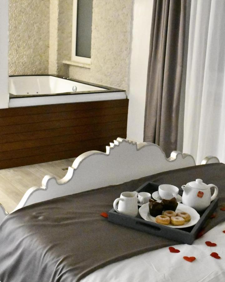 Suitefrattini Private Spa Rome Bagian luar foto